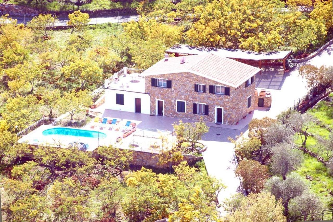Agriturismo Le Mimose Imperia Extérieur photo