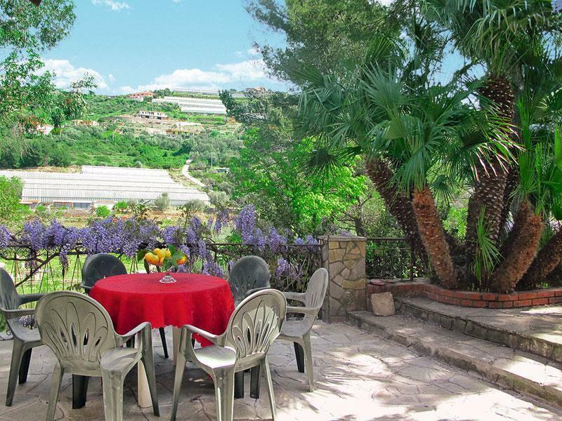 Agriturismo Le Mimose Imperia Extérieur photo